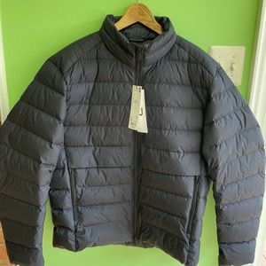 Brand  New!! Uniqlo Down Men's Jacket (Navy) XL